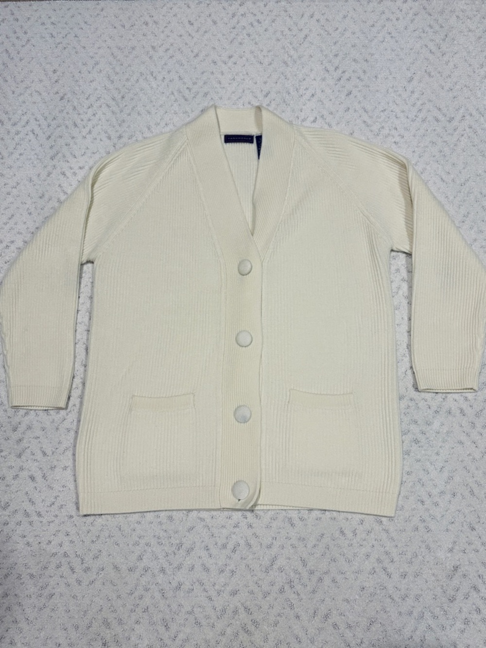 Yarnworks Butter Cream Oversized Cardigan Sweater Size L Pockets Heavy Knit Warm